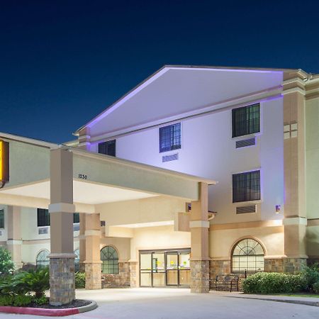 Super 8 By Wyndham Iah West/Greenspoint Aldine Luaran gambar