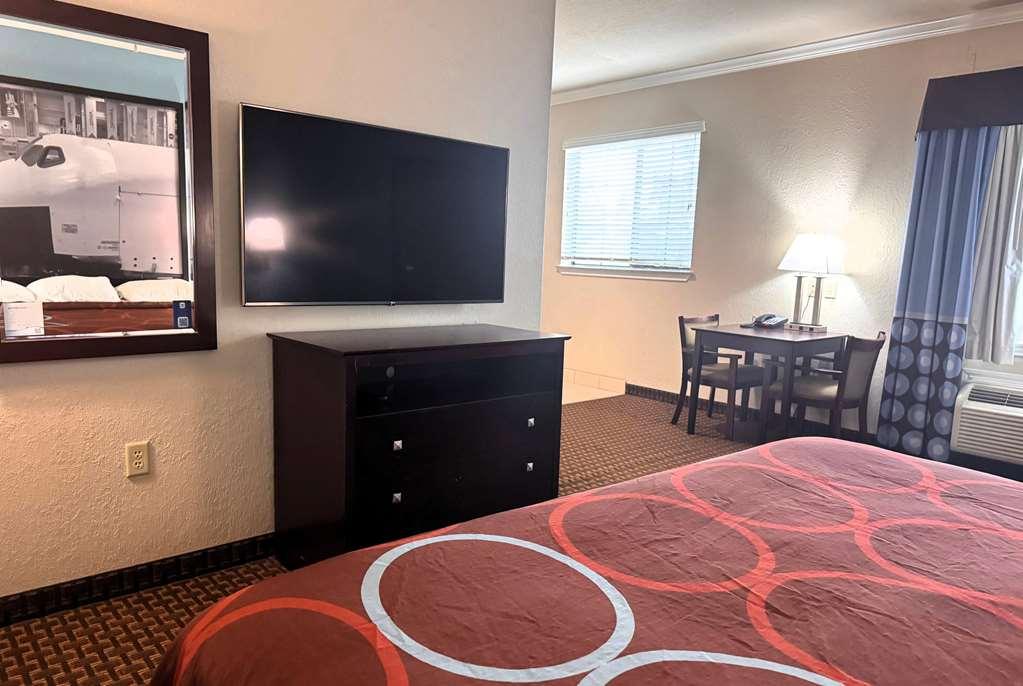 Super 8 By Wyndham Iah West/Greenspoint Aldine Bilik gambar